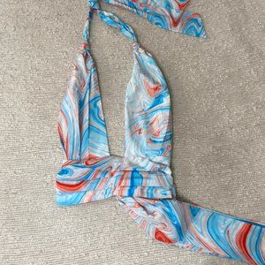 Hips marbled print halter top size L